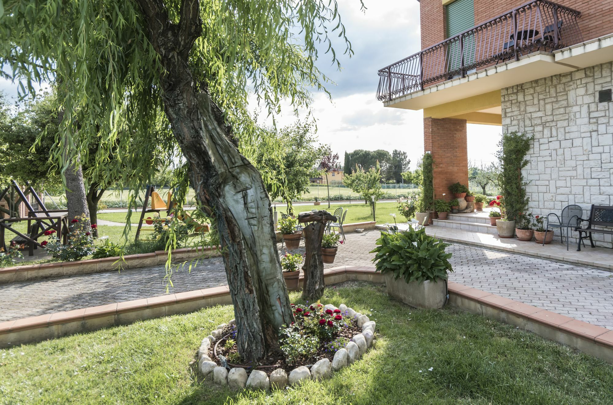Camere Mariella Assisi Esterno foto